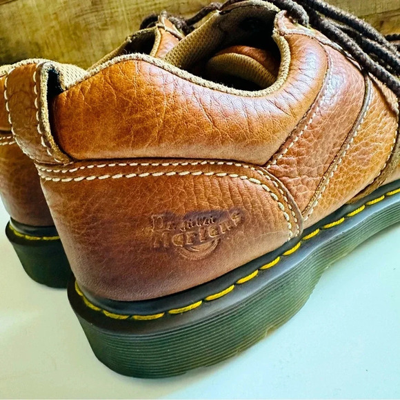 Unisex Dr. Marten Finnegan Vintage Y2K 90’s Oxford Leather Loafers - Picture 8 of 10